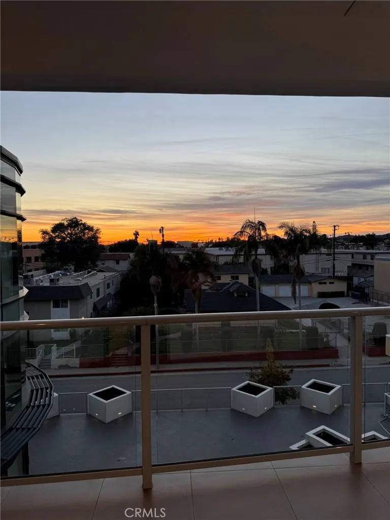 210 N Monterey, Alhambra, California 91801 home-pic-9